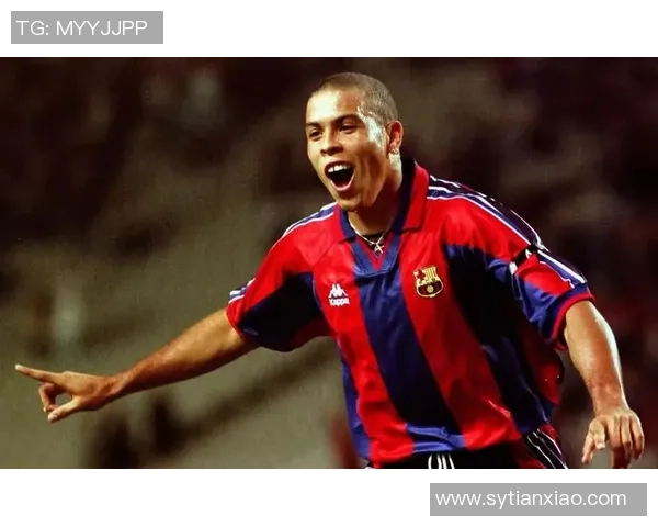 巴西21号足球明星的传奇之路与辉煌成就揭秘