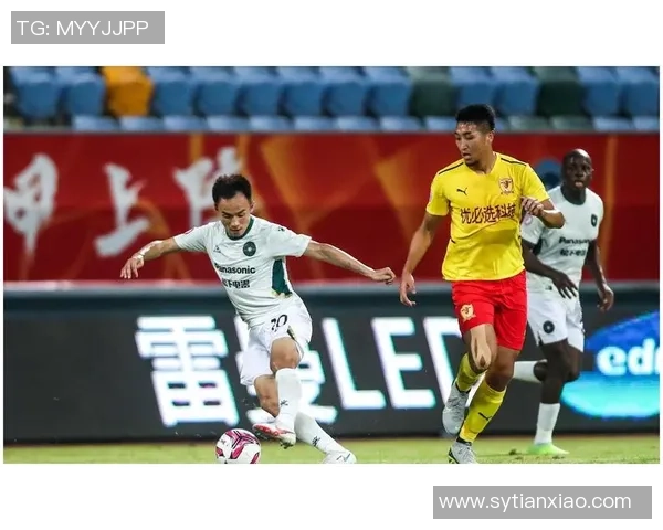 武汉羽毛球队在世锦赛积分榜上以93分稳居第一名展现强劲实力