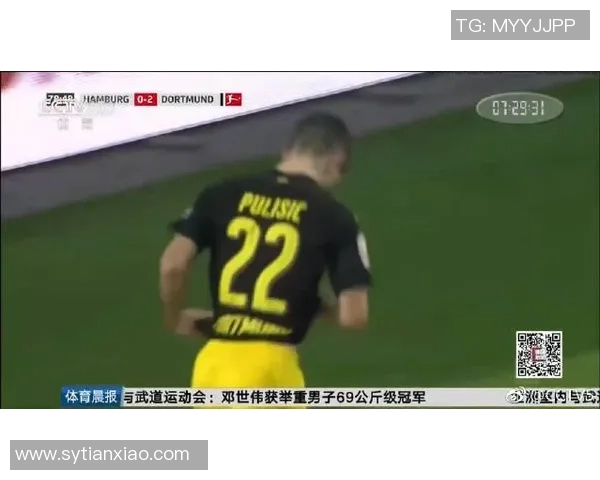 重庆足球队以74分领跑钻石联赛积分榜展现强大实力